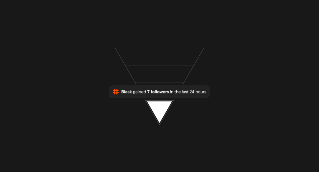Stylised dark funnel graphic with an orange tip symbolising the journey from site visit to first-time deposit in an online casino.